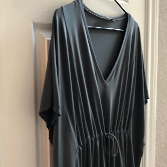 Calvin Klein Flutter Sleeve Dress - Picture 9 of 9